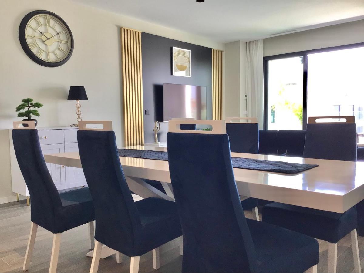 Luxury Tomaso - The View Apartment *